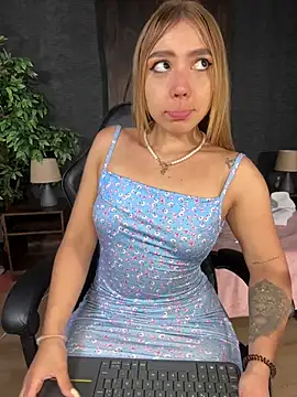 miia stonne online show from May 28, 2026, 3:53 pm