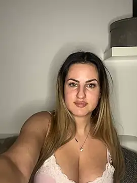 Liana-1 online show from February 11, 2026, 4:01 pm