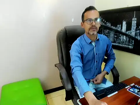 Oswalldo   online show from March 17, 2026, 11:13 am