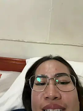 Ponthip online show from February 4, 2026, 8:14 pm