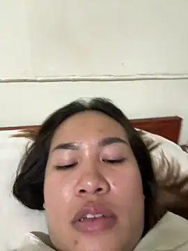 Snapshot of Ponthip chatting on February 7, 2026, 2:54 pm Ponthip online show from February 7, 2026, 2:54 pm