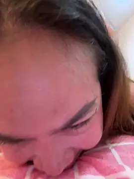 Snapshot of Ponthip chatting on February 11, 2026, 8:14 pm Ponthip online show from February 11, 2026, 8:14 pm