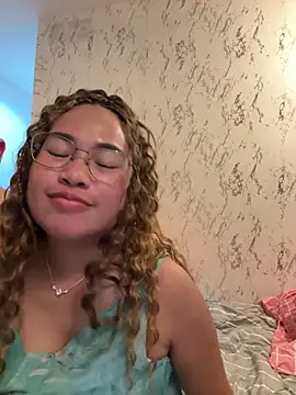 Snapshot of Ponthip chatting on February 14, 2026, 6:26 pm Ponthip online show from February 14, 2026, 6:26 pm