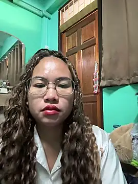 Snapshot of Ponthip chatting on February 20, 2026, 9:54 am Ponthip online show from February 20, 2026, 9:54 am