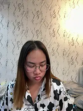 Snapshot of Ponthip chatting on March 10, 2026, 10:15 pm Ponthip online show from March 10, 2026, 10:15 pm