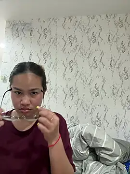 Snapshot of Ponthip chatting on March 18, 2026, 11:08 pm Ponthip online show from March 18, 2026, 11:08 pm