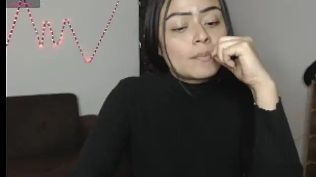 gabriela grace1 online show from January 15, 2026, 8:34 pm