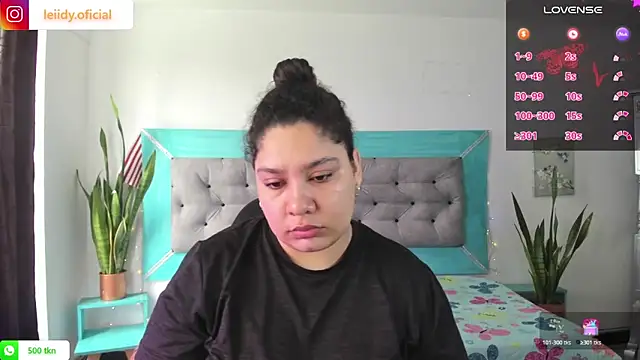 megannn-diamonts online show from February 3, 2026, 1:05 pm