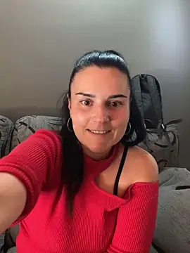 Alice Dan online show from April 30, 2026, 2:56 pm