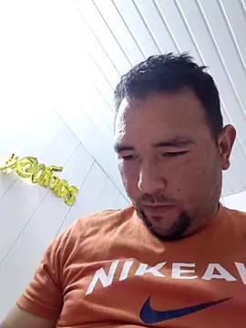 monserrt online show from February 1, 2026, 12:42 am