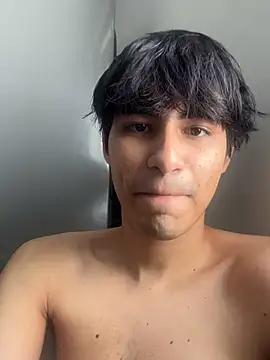 IamJuanJoc online show from May 4, 2026, 6:26 pm