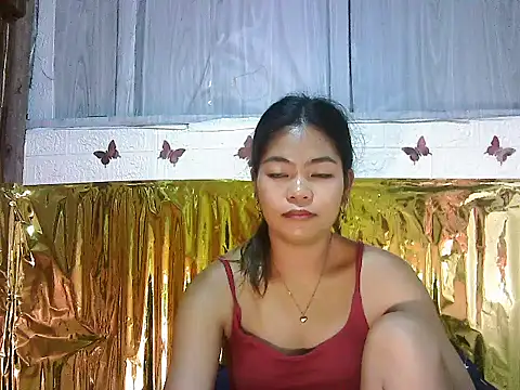 Sexyhotjove online show from June 5, 2026, 7:52 pm