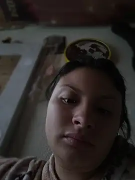 yessica gomez01 online show from June 17, 2026, 1:12 pm