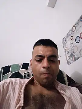 ashleellaunda7582 online show from April 26, 2026, 7:44 pm
