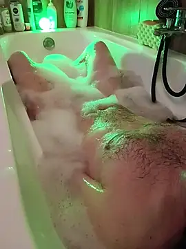 Masztisfiu2 online show from March 26, 2026, 6:08 am