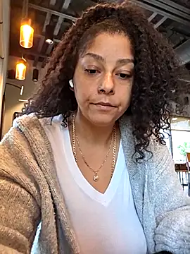 Snapshot of tastesosweet chatting on April 11, 2026, 4:33 pm tastesosweet online show from April 11, 2026, 4:33 pm