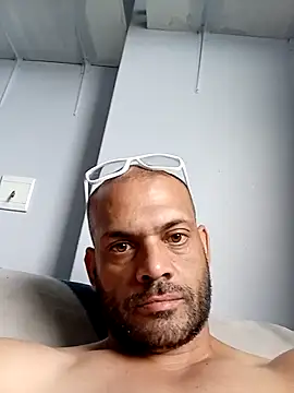 someone2lookAT online show from January 12, 2026, 2:11 pm