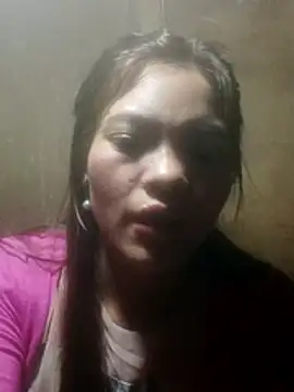 Snapshot of jjennyyy chatting on February 25, 2026, 4:00 am jjennyyy online show from February 25, 2026, 4:00 am