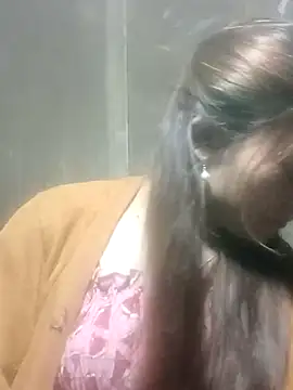 Snapshot of jjennyyy chatting on March 4, 2026, 2:45 pm jjennyyy online show from March 4, 2026, 2:45 pm