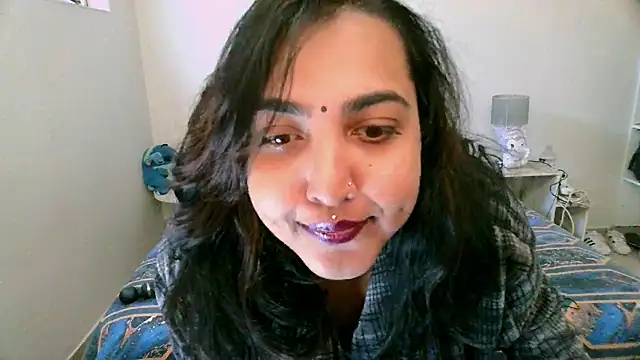 IndianBearxx online show from August 4, 2026, 7:22 am