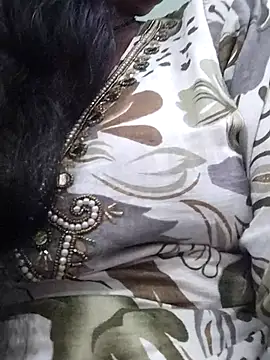 Zaara101 online show from March 21, 2026, 7:17 pm