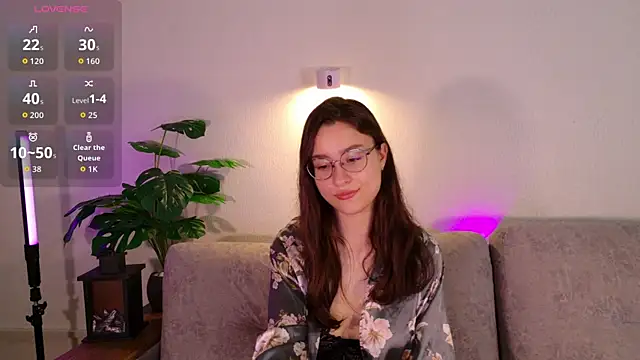 classy     online show from June 15, 2026, 4:42 pm