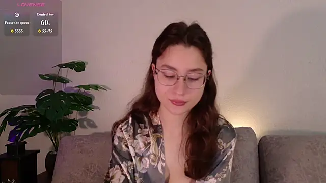 classy     online show from June 21, 2026, 5:04 pm