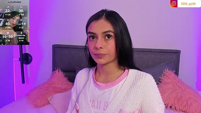 lilith petit  online show from July 30, 2026, 12:48 pm
