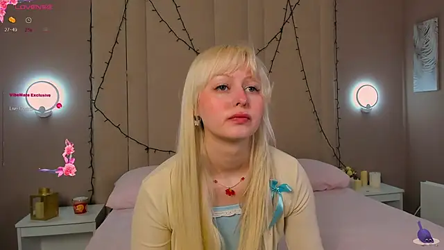AdeleSilvy online show from May 8, 2026, 1:44 am