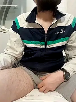 80julien online show from February 18, 2026, 12:50 am