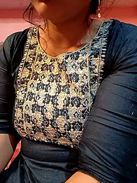 Snapshot of Soni_299 chatting on February 16, 2026, 6:53 am Soni 299 online show from February 16, 2026, 6:53 am