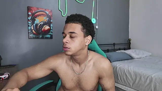 l-laross online show from May 13, 2026, 12:24 pm