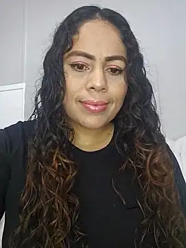  Zhamira online show from January 13, 2026, 2:55 pm