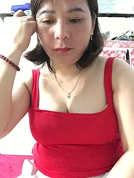 Snapshot of ManaMi-Ami chatting on March 3, 2026, 4:29 am ManaMi-Ami online show from March 3, 2026, 4:29 am