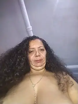 Gorditacarlota online show from June 21, 2026, 5:04 pm