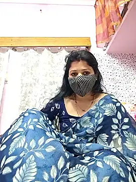 Priyaji7575 online show from February 21, 2026, 11:00 am