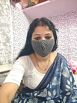 Priyaji7575 online show from March 10, 2026, 7:35 am