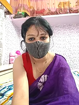 Priyaji7575 online show from March 19, 2026, 9:46 am