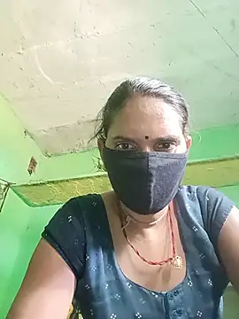Ravina9696 online show from July 26, 2026, 8:21 am