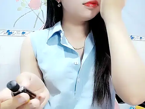 Snapshot of Anna_sexyY_ chatting on March 12, 2026, 5:13 am Anna sexyY online show from March 12, 2026, 5:13 am