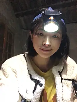 Snapshot of sun-shii chatting on February 8, 2026, 10:46 pm sun-shii online show from February 8, 2026, 10:46 pm