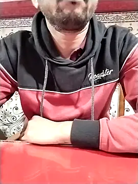 studio-my online show from February 5, 2026, 2:54 pm