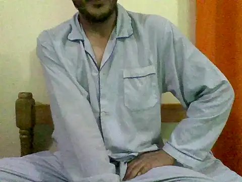 Snapshot of CalmDesire chatting on January 12, 2026, 3:34 am CalmDesire online show from January 12, 2026, 3:34 am