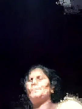 Snapshot of Hot_di97 chatting on May 17, 2026, 3:19 pm Hot di97 online show from May 17, 2026, 3:19 pm
