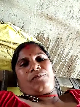 Hot di97 online show from June 24, 2026, 8:57 am