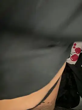 Snapshot of Miss_CurvesXXX chatting on March 13, 2026, 12:12 pm Miss CurvesXXX online show from March 13, 2026, 12:12 pm