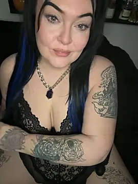 Miss CurvesXXX online show from April 22, 2026, 3:02 pm