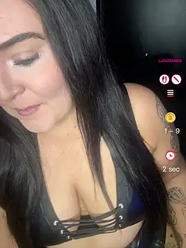 Miss CurvesXXX online show from June 6, 2026, 10:14 pm