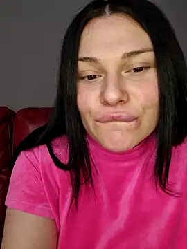 9Alice online show from February 4, 2026, 5:30 pm