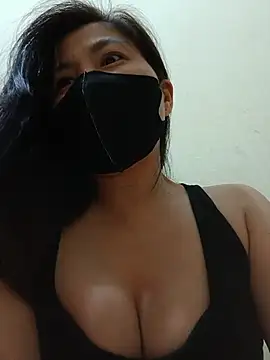 Snapshot of Lyly-68688 chatting on July 31, 2026, 2:27 pm Lyly-68688 online show from July 31, 2026, 2:27 pm